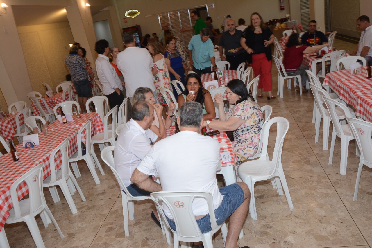 Clique sobre a foto para amplia-la